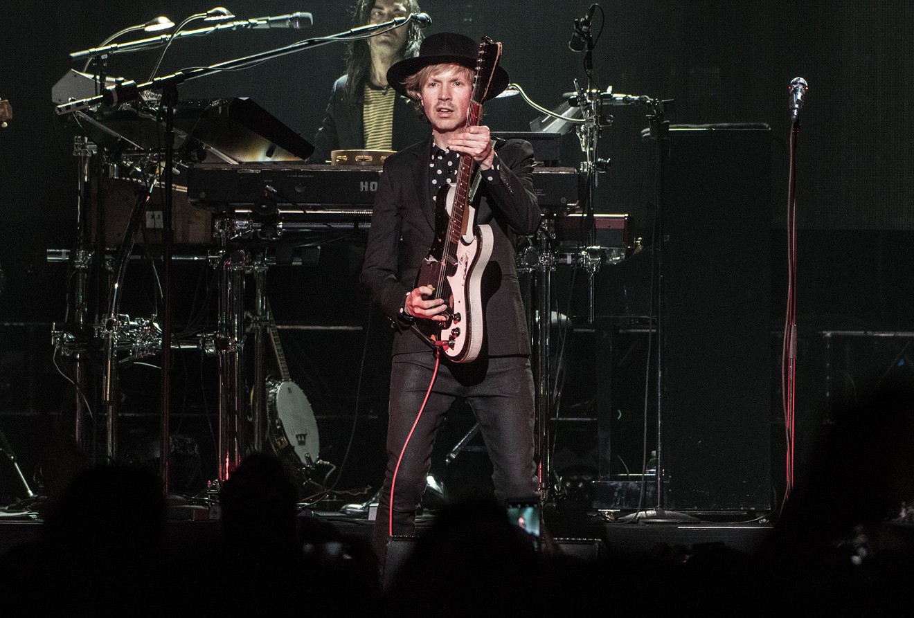 On Friday night, Beck performed in North Texas for the first time in four years.
