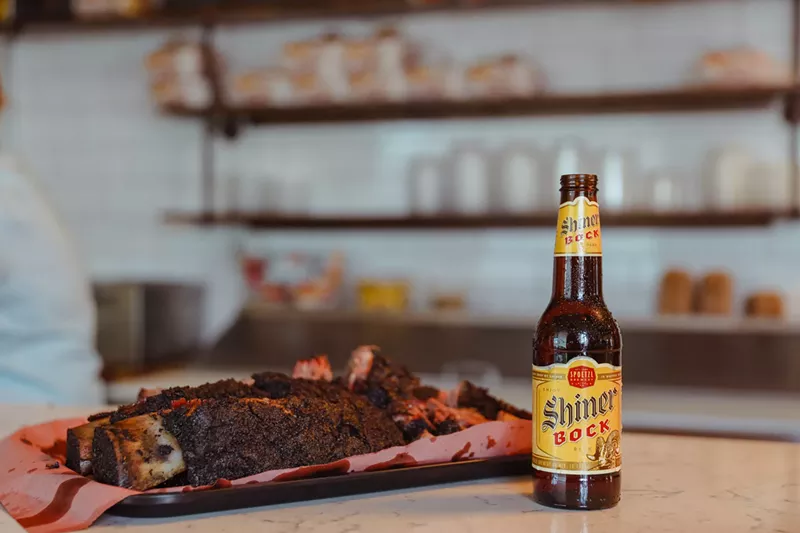 Image: Need to run to Shiner for some fresh beer? Now you can get barbecue too.