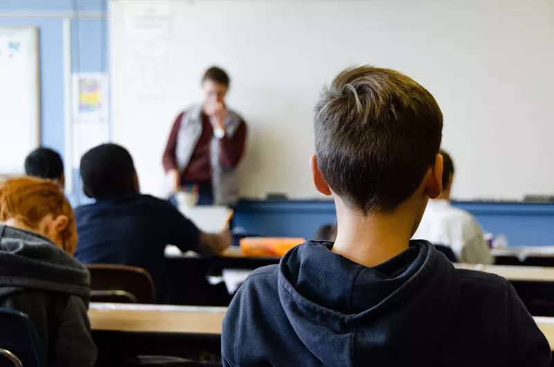 Image: Some North Texas districts are pushing to lift mask mandates in schools.