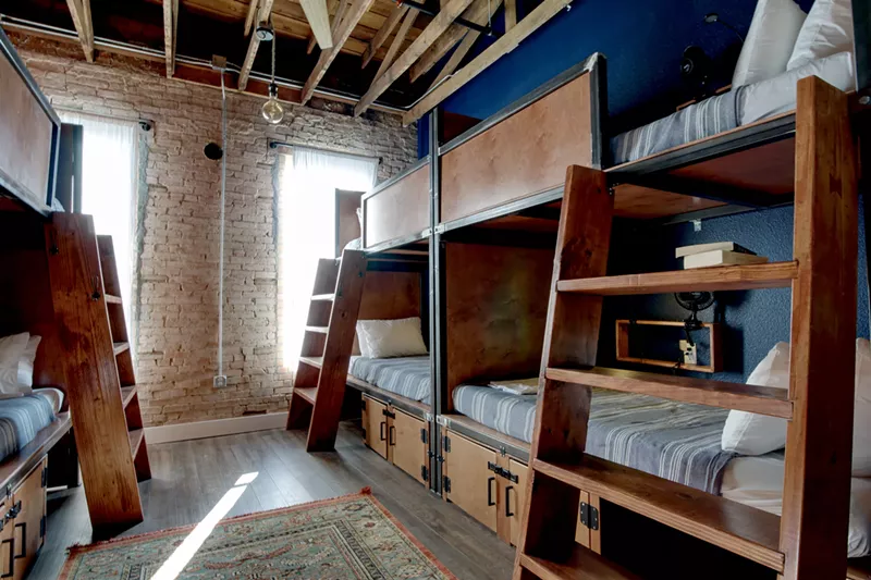 Image: Dorm-style hostel beds at a new Deep Ellum hostel that also hosts bar and restaurant Izkina.