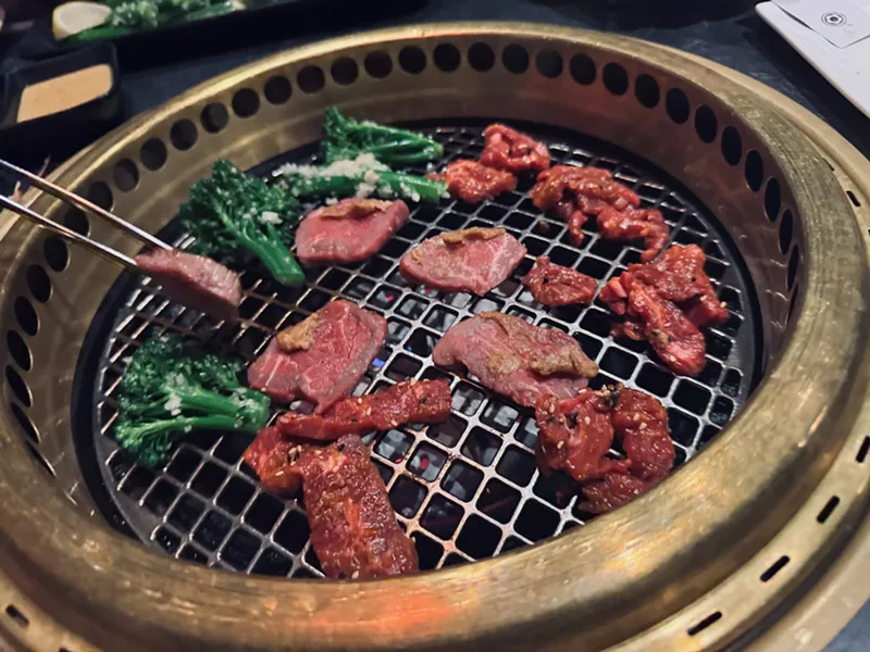 Image: niwa grill with meat.