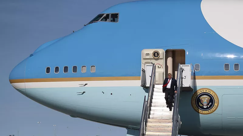 Image: All we're saying is that Harrison Ford would not have tweeted "covfefe" when he was riding the Air Force One.