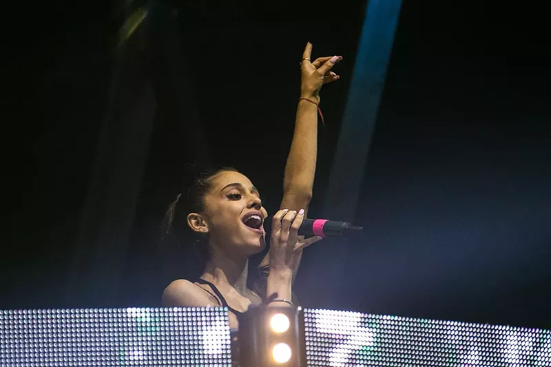 Image: Ariana Grande is coming to Dallas in 2019.