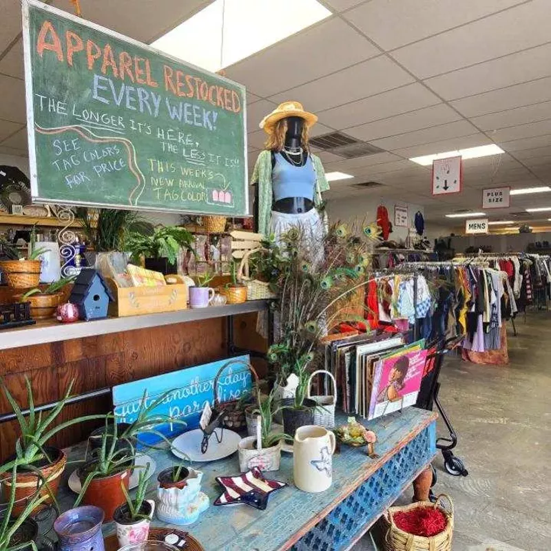 Image: A display at the Thrift Room at Flipstone Vintage in Fort Worth.