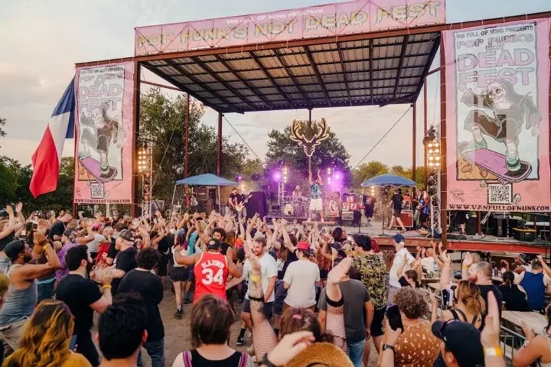 Image: Crowds jam at a previous version of the Pop Punk's Not Dead Fest.