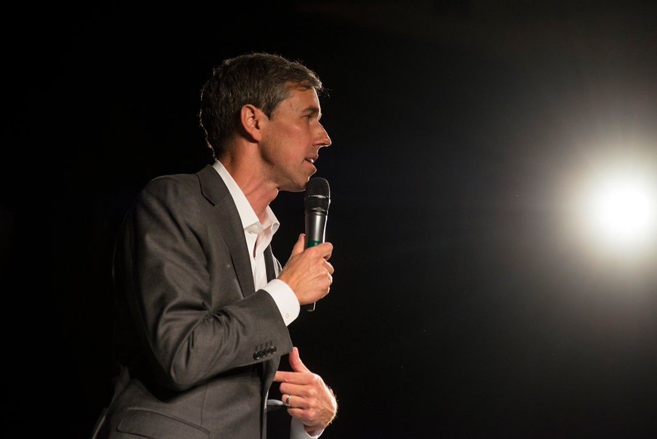 Beto O'Rourke with a different mic.