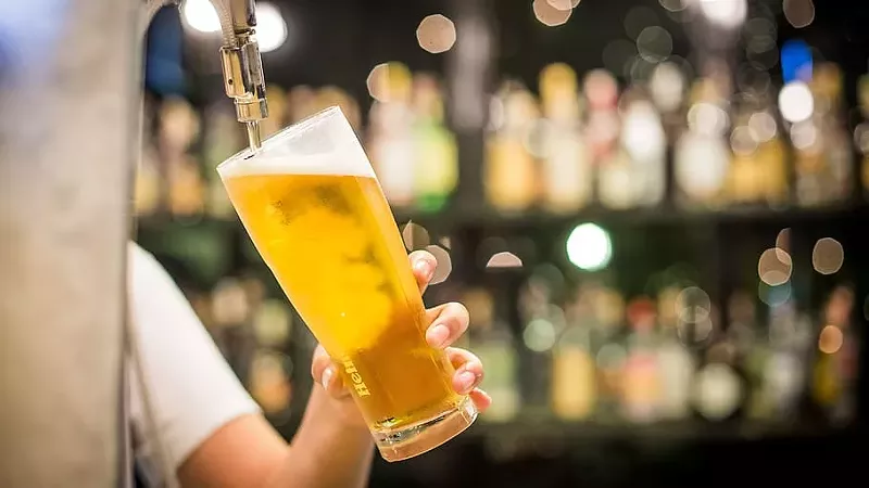 Image: Bar owners aren't happy with Gov. Greg Abbott and the Texas Alcoholic Beverage Commission.