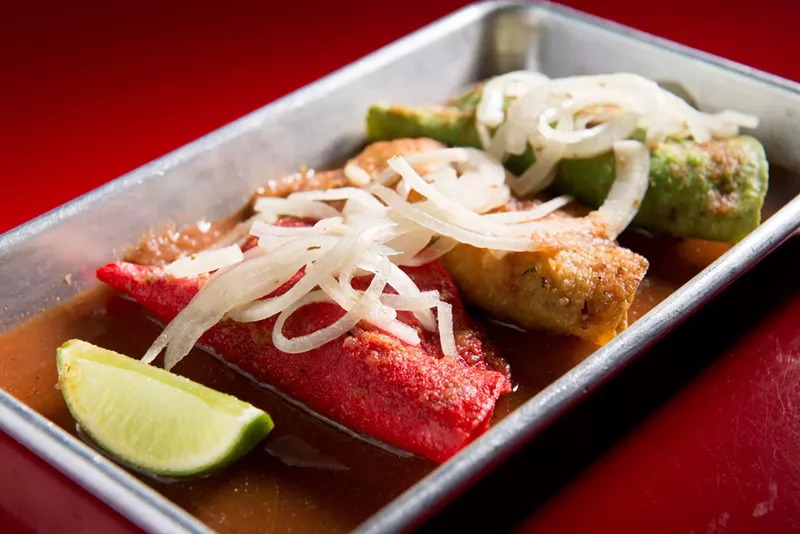 Image: Tacos ahogados at Maskaras