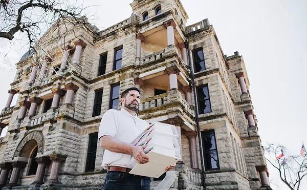 Image: Former Proud Boys Lawyer Now Working in Denton Courts, Investigation Finds