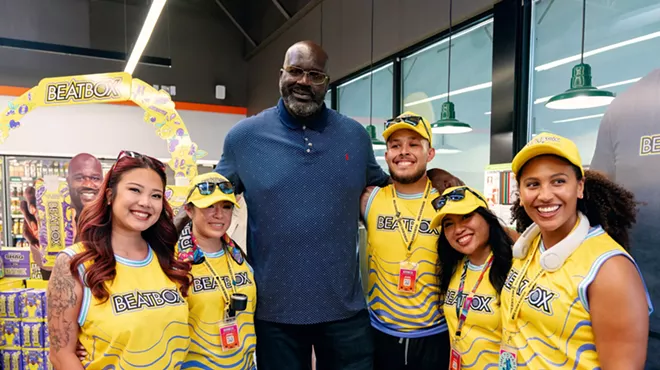 Shaquille O'Neal at 7-Eleven