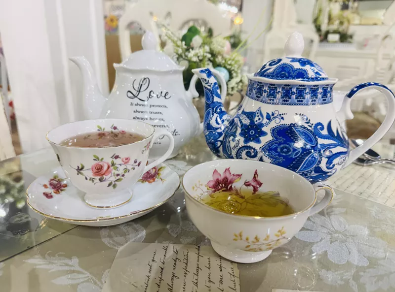 Image: a tea set at chocolate angel
