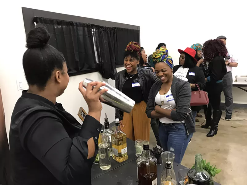 Image: This new mobile mixologist service won't just bring bartenders to your home to make cocktails — they want to make craft cocktails without the pre-made mixers.