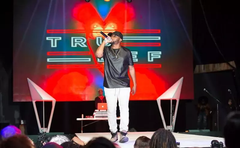 Image: Rapper Tru Def, Recently Endorsed by K-Swiss, 'Speaks Wishes Into Existence'