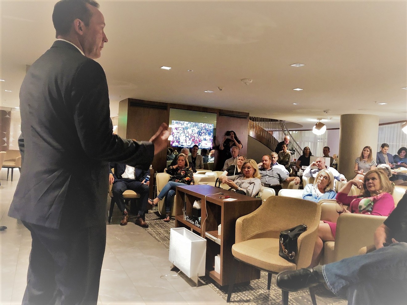 Dallas City Council District 14 incumbent Philip Kingston spoke to a well-upholstered peanut gallery in a debate with challenger David Blewett at the Hotel A/C downtown last week.