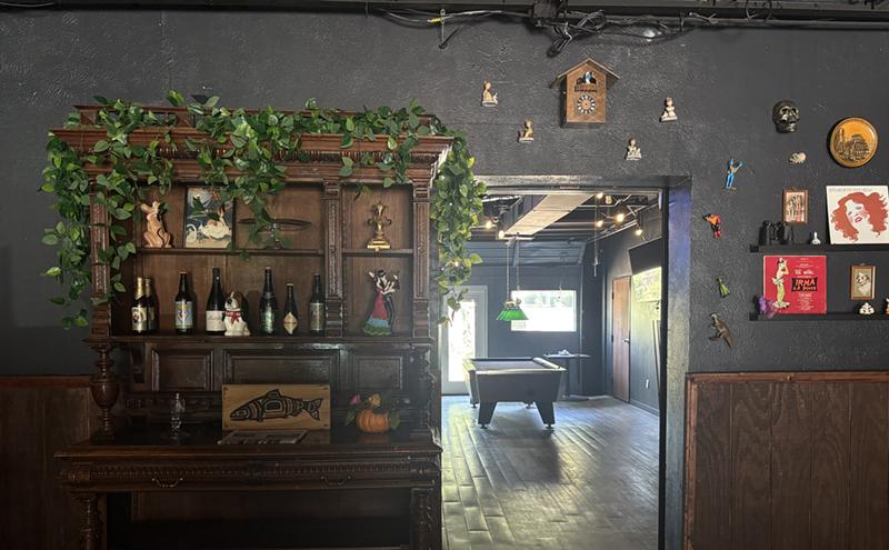 Image: A New Cocktail Dive Opens in East Dallas