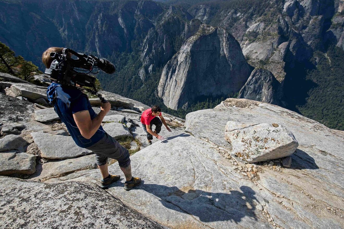 Alex Honnold’s ropeless ascent up the sheer face of Yosemite's 3,200-foot rock formation El Capitan is captured on camera for Free Solo, a suspenseful documentary directed by E. Chai Vasarhelyi and Jimmy Chin.