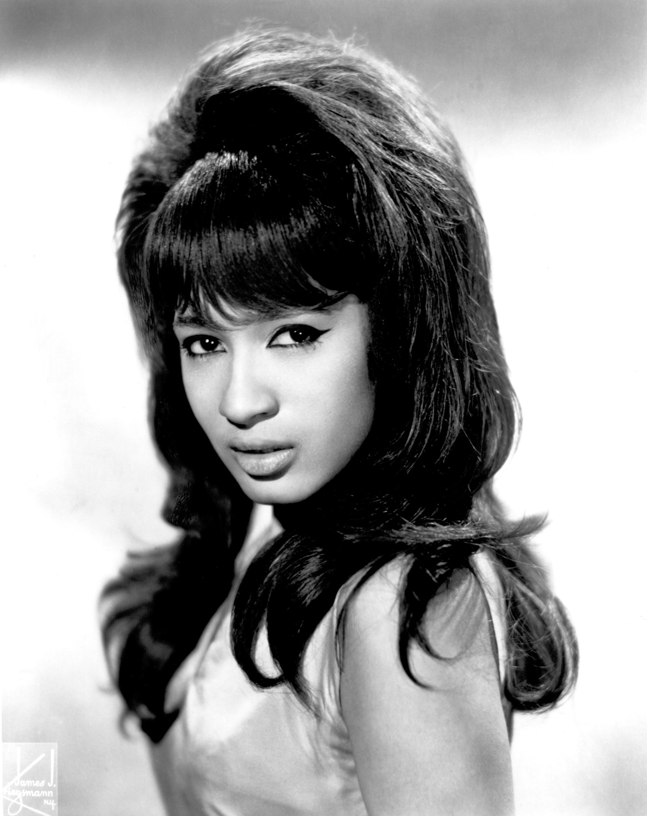 The great late Ronnie Spector left behind a treasure trove of recorded performances.