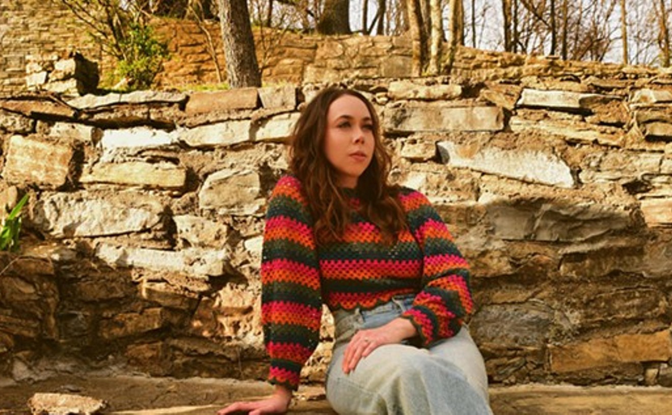 Sarah Jarosz Illustrates Folk Music's Limitless Possibilities for a Sold-Out Kessler Theater
