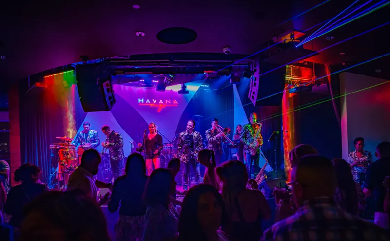 Image: 7 Best Places Around Dallas to Dance Salsa