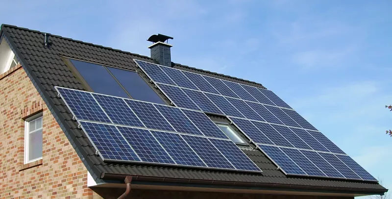 Image: A nonprofit that helps homeowners convert to solar power is setting up shop in Dallas.