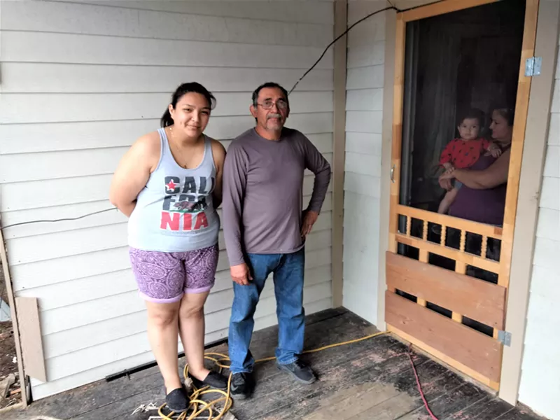 Image: Roberto Barahona and his daughter, Emeline.