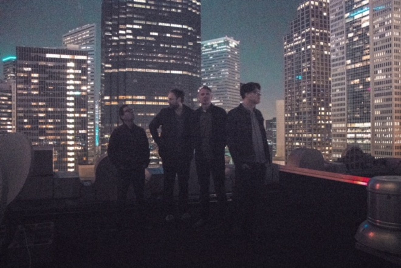 Dallas band MOTORCADE received praise from Chicago Tribune music critic Greg Kot.
