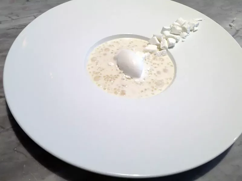 Image: Knife and Spoon, The White album