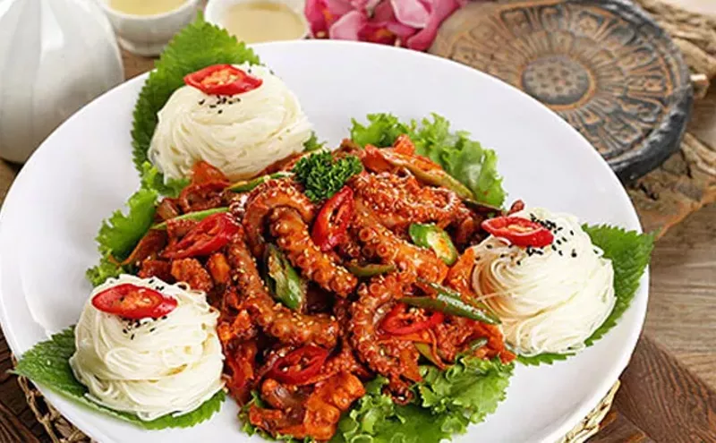 Image: Sura Korean Bistro