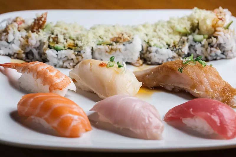 Image: Sushi Yokohama got attention for its excellent sushi in 2000, and it's still quietly putting out great dishes 17 years later.