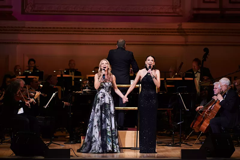 Image: Kelli O'Hara and Sutton Foster