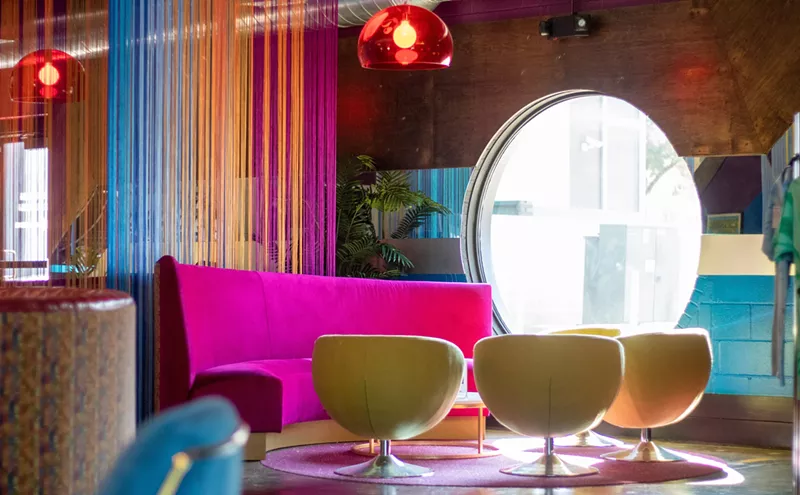 Image: Swinging London and Dreamy Disco Meet at Denton's Retro Vinyl Lounge