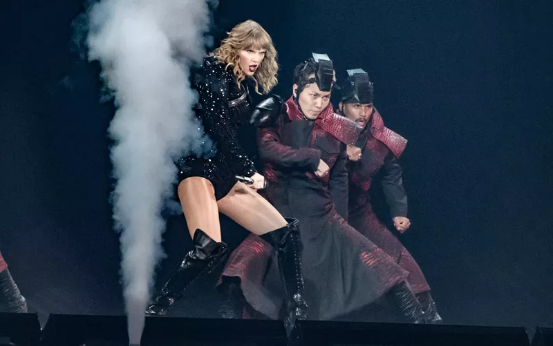 Image: Taylor Swift wowed the crowd Friday night.