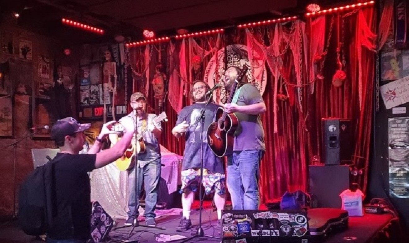 Tenacious D members Jack Black and Kyle Gass doubled the awesome on Saturday night, when they joined a Dallas Tenacious D tribute band onstage.
