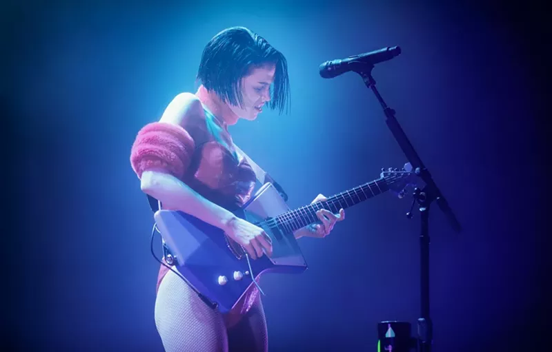 Image: St. Vincent at The Bomb Factory