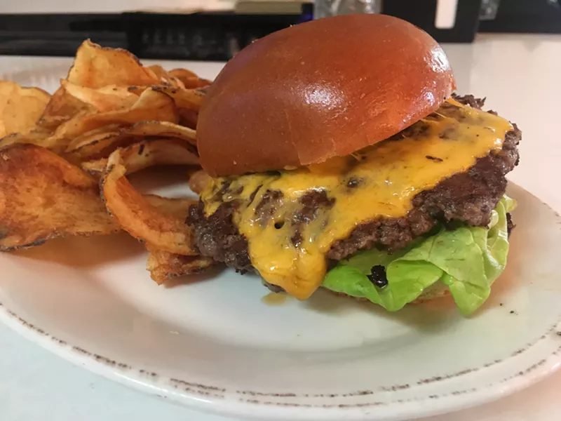 Image: The burger at Smoky Rose.