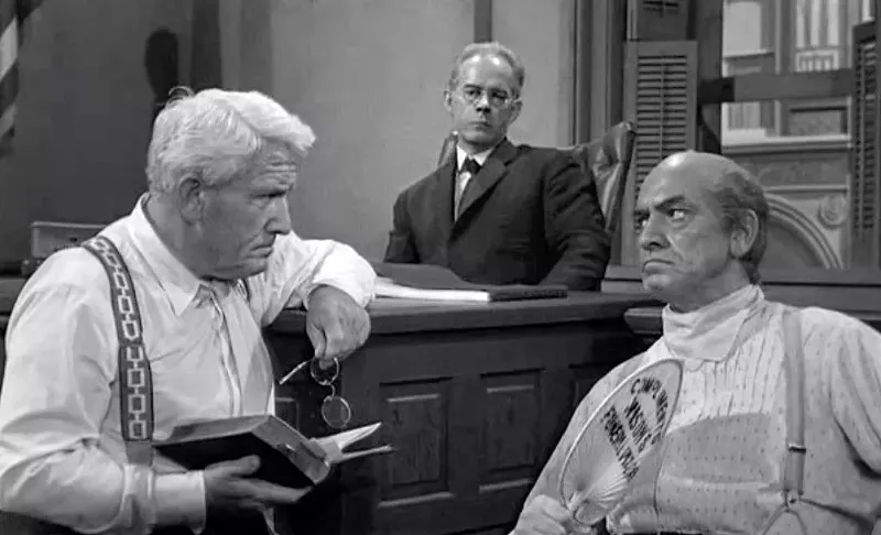 Image: We'll take Spencer Tracy; Frederick March not so much (from Inherit the Wind).