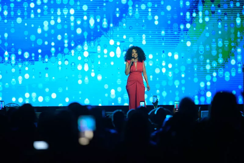 Image: Diana Ross performing at The Bomb Factory in 2019 as part of a live concert for the AIDS Healthcare Foundation.