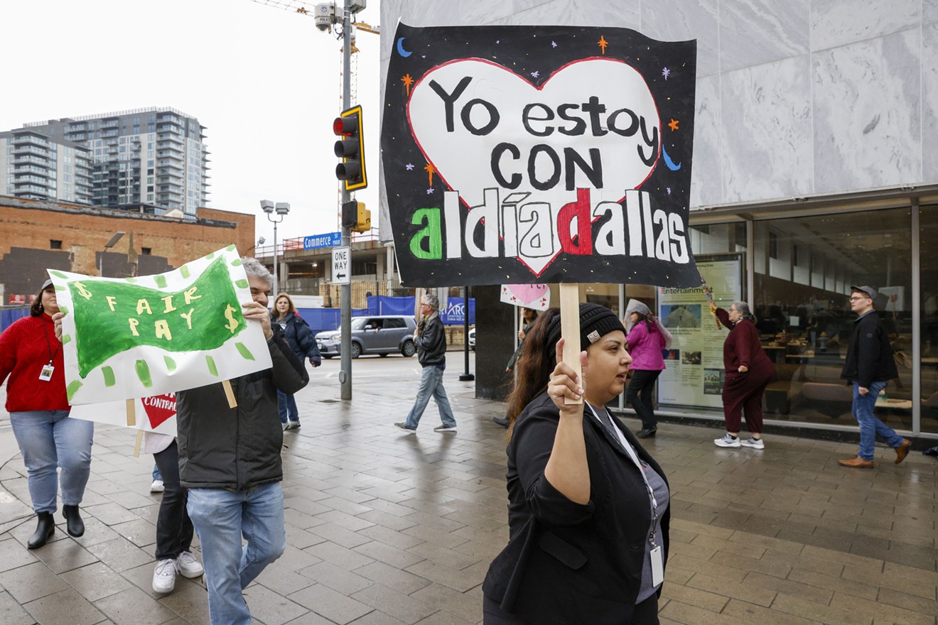 Staff members of The Dallas Morning News set up a picket line outside the newspaper's headquarters Tuesday morning.