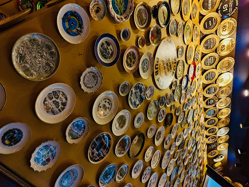 Image: the flying saucer walls