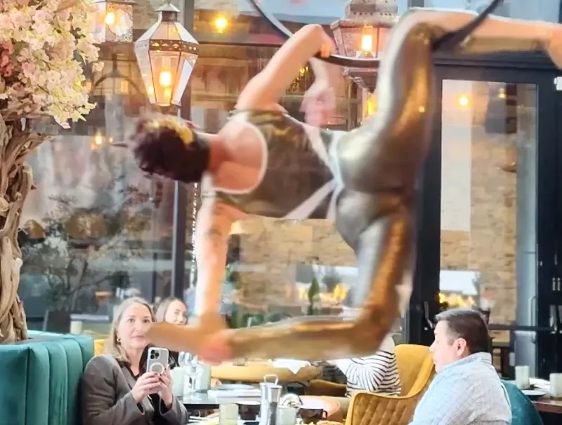 Image: the glen aerialist