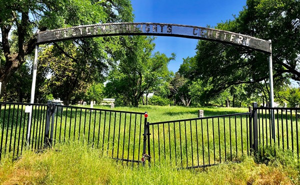 The Most Famous Graves in Dallas-Fort Worth