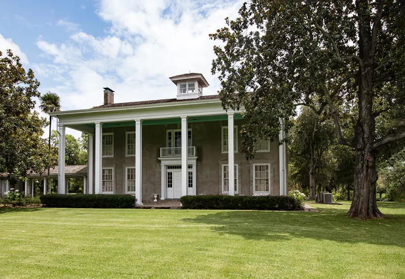 Image: The Varner–Hogg Planation in Texas is the latest site to come under fire because of the books being sold there.