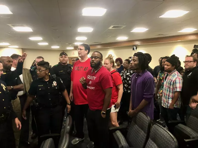 Image: McKinney voters booted La’Shadion Shemwell (center), an activist in racial justice protests, off the town's council.
