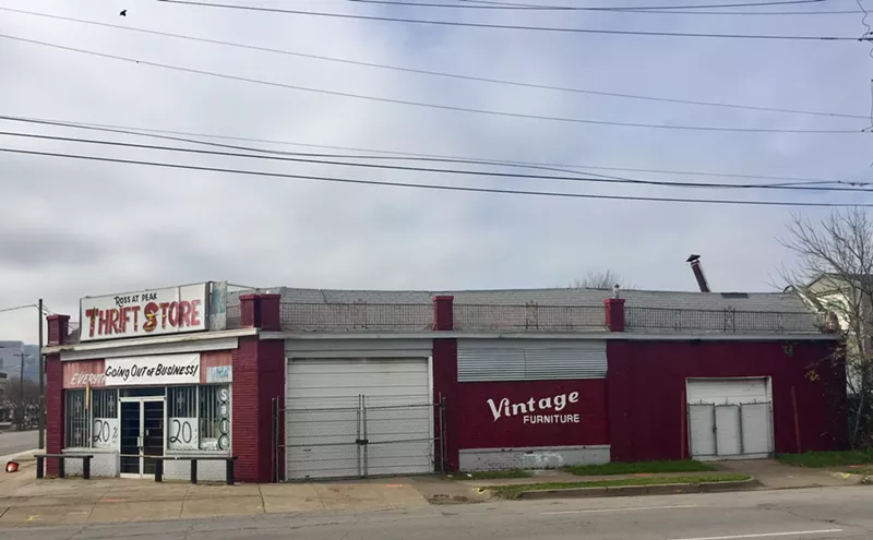 Image: The Ross at Peak Thrift Store Really Is Closing to Make Way for the Gentry