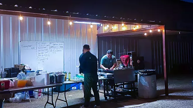 Ramiros taco stand.