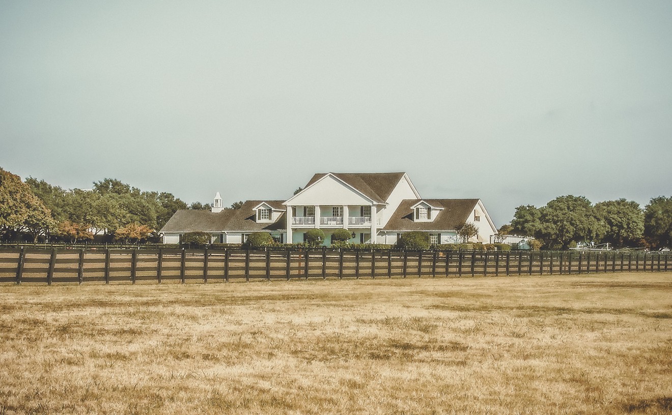 The Southfork Experience Will Bring the Cast of Dallas Home This October