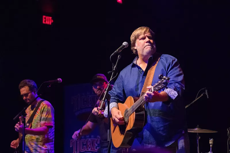 Image: George Dunham of 1310 The Ticket leads his band the Bird Dogs to another Jub Jam.