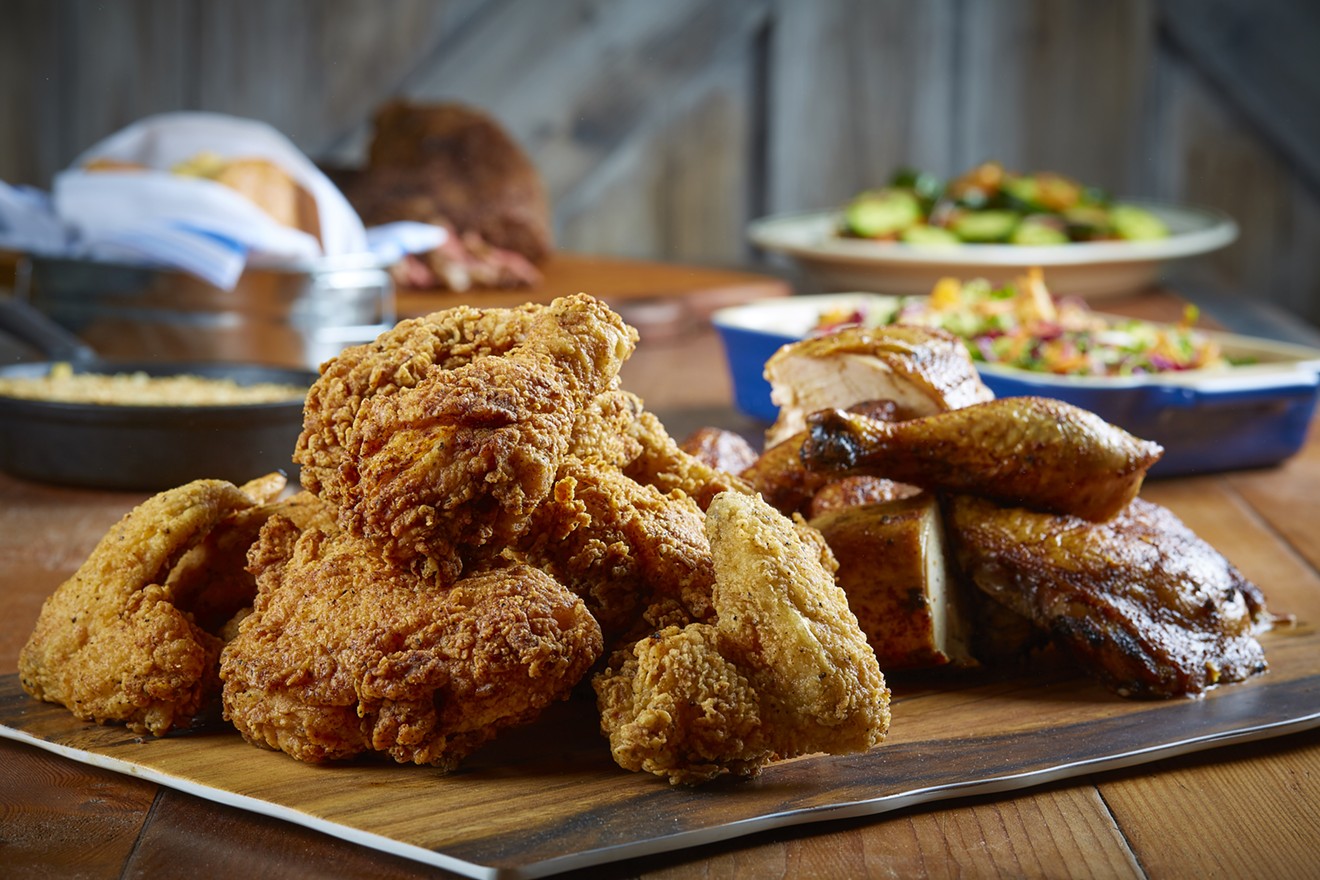 Prohibition Chicken, a new chicken spot, is sourcing all of its fowl from a Texas farm.
