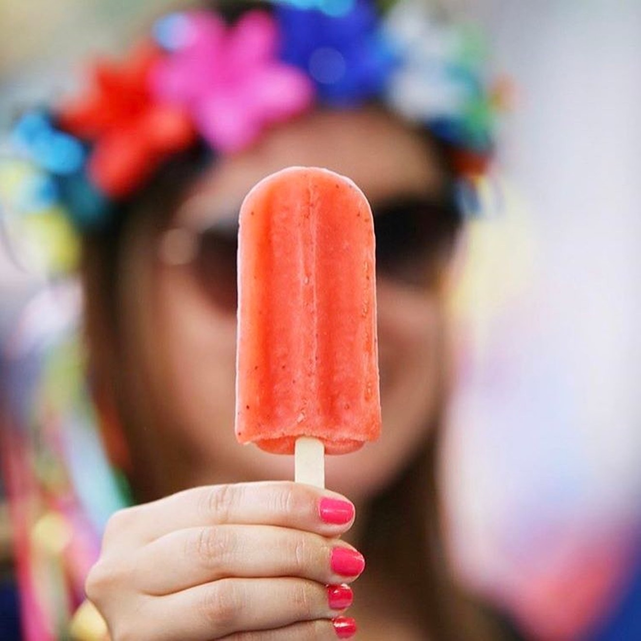 Boozy ice pops are the must-have Instagram pic accessory of summer 2017. We Googled it.