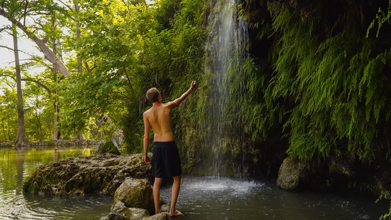 Image: No, this gorgeous grotto is not tucked into some faraway land — It's just down I-35.